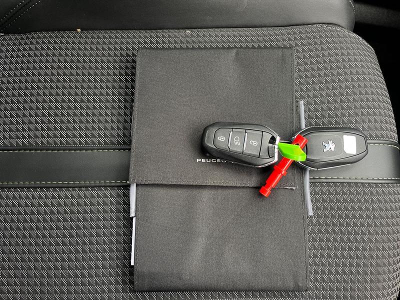 Used Peugeot 2008 2022 for sale - 76488603: Photo 28
