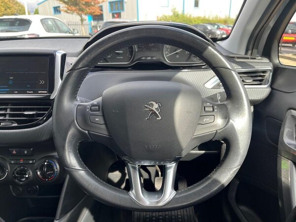 Used Peugeot 2008 2018 for sale - 75969410: Photo 13