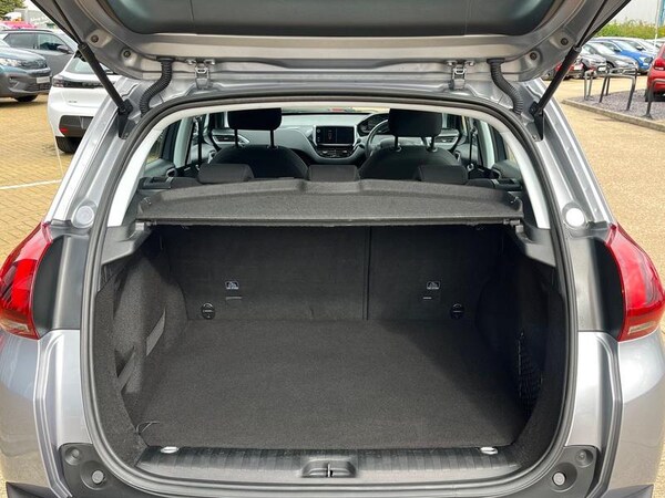 Used Peugeot 2008 2018 for sale - 75969410: Photo 18