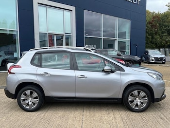 Used Peugeot 2008 2018 for sale - 75969410: Photo 2