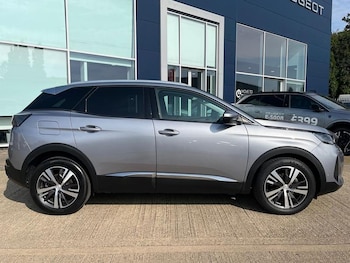Used Peugeot 3008 2021 for sale - 75367200: Photo