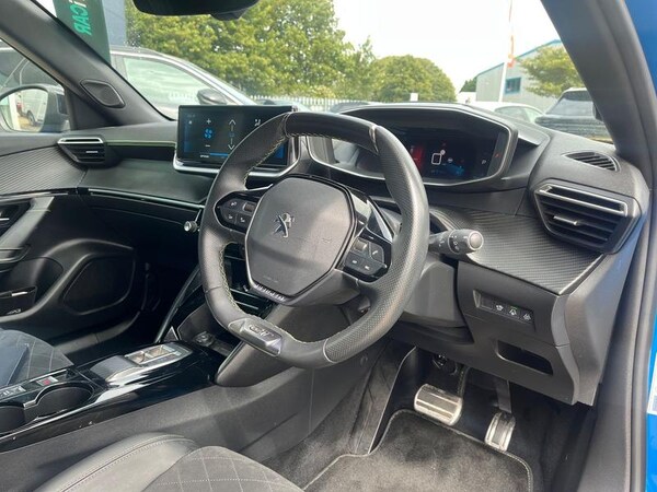 Used Peugeot 2008 2022 for sale - 75535898: Photo 10