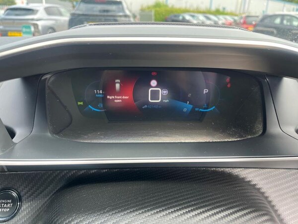Used Peugeot 2008 2022 for sale - 75535898: Photo 14