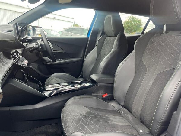 Used Peugeot 2008 2022 for sale - 75535898: Photo 16