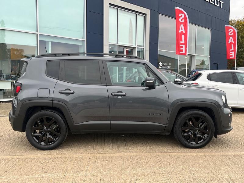 Used Jeep Renegade 2022 for sale - 76302693: Photo 2