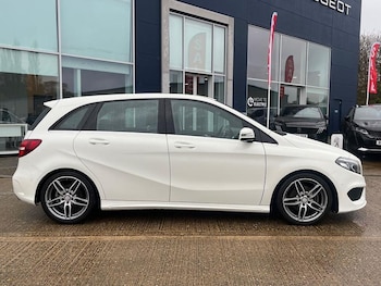 Used Mercedes-Benz B Class 2016 for sale - 76504602: Photo