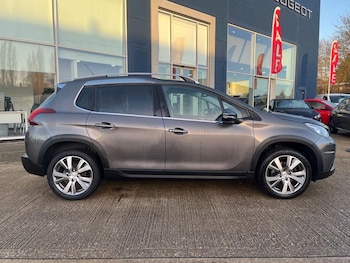 Used Peugeot 2008 2019 for sale - 77005989: Photo