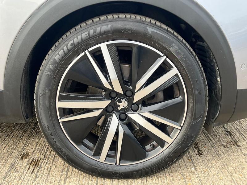 Used Peugeot 3008 2021 for sale - 76500701: Photo 9