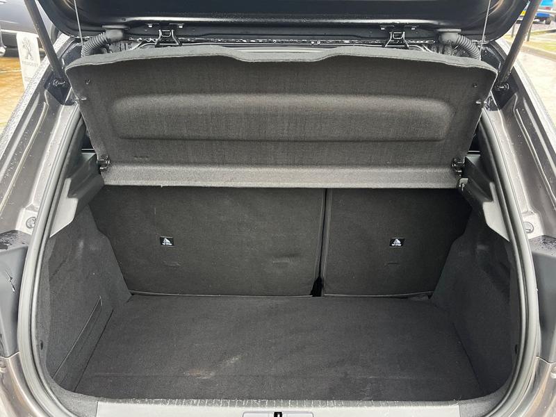 Used Peugeot 208 2022 for sale - 76494536: Photo 18