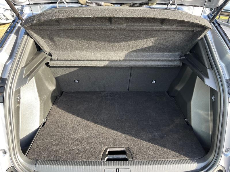 Used Peugeot 2008 2023 for sale - 77006027: Photo 18