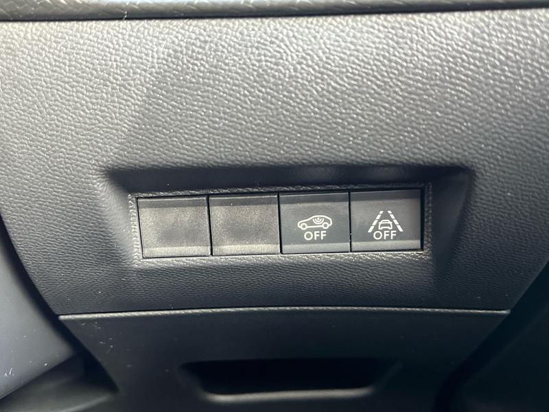 Used Peugeot 2008 2023 for sale - 77006027: Photo 27