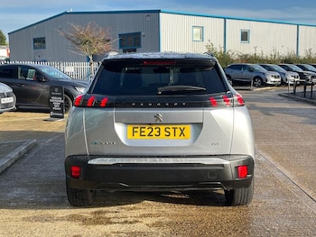 Used Peugeot 2008 2023 for sale - 77006027: Photo