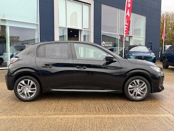 Used Peugeot 208 2022 for sale - 76302748: Photo