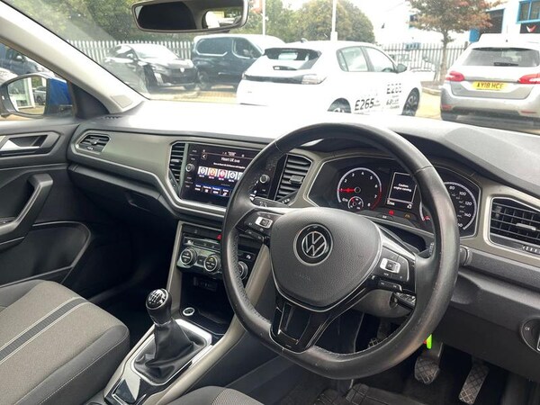 Used Volkswagen T-Roc 2021 for sale - 75973006: Photo 10