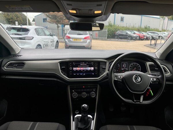 Used Volkswagen T-Roc 2021 for sale - 75973006: Photo 11