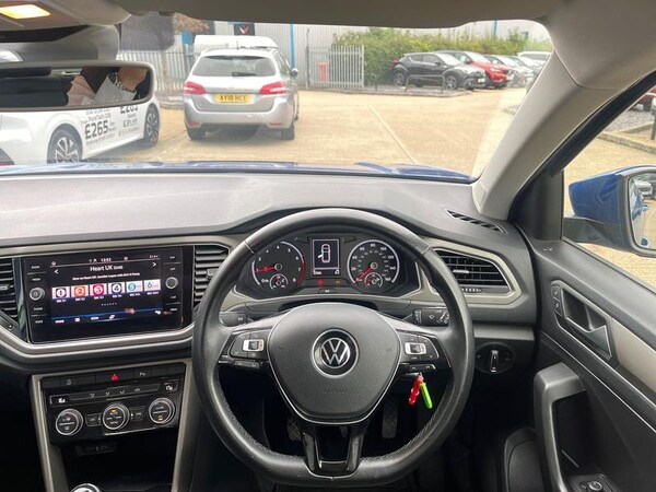 Used Volkswagen T-Roc 2021 for sale - 75973006: Photo 12
