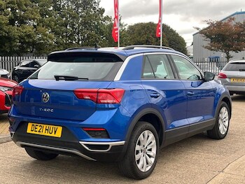 Used Volkswagen T-Roc 2021 for sale - 75973006: Photo