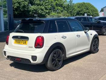 Used MINI Hatch 2019 for sale - 74709887: Photo
