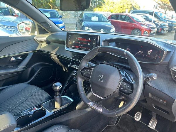 Used Peugeot 2008 2023 for sale - 76244860: Photo 10