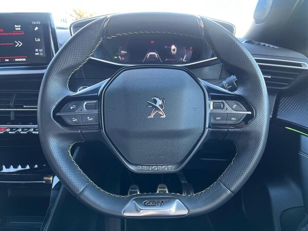 Used Peugeot 2008 2023 for sale - 76244860: Photo 13