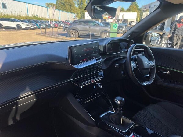 Used Peugeot 2008 2023 for sale - 76244860: Photo 15