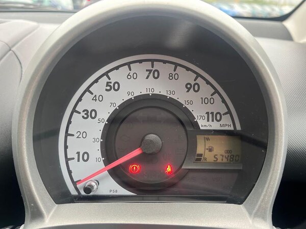 Used Peugeot 107 2012 for sale - 76302738: Photo 14