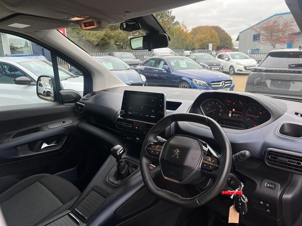 Used Peugeot Rifter 2018 for sale - 76222561: Photo 10