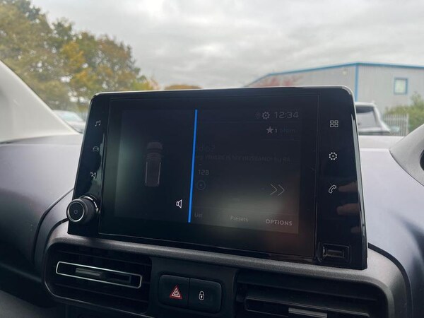 Used Peugeot Rifter 2018 for sale - 76222561: Photo 19