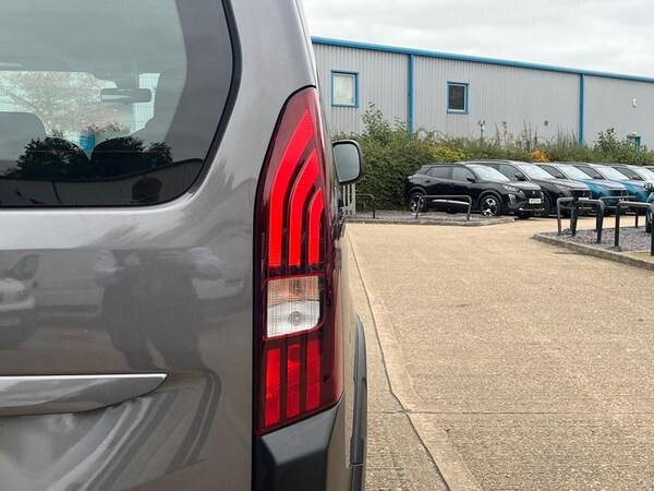 Used Peugeot Rifter 2018 for sale - 76222561: Photo 21