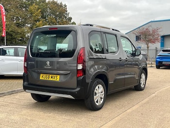 Used Peugeot Rifter 2018 for sale - 76222561: Photo