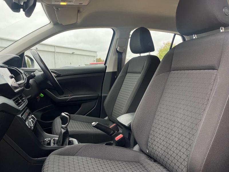 Used Volkswagen T-Cross 2022 for sale - 76244777: Photo 16