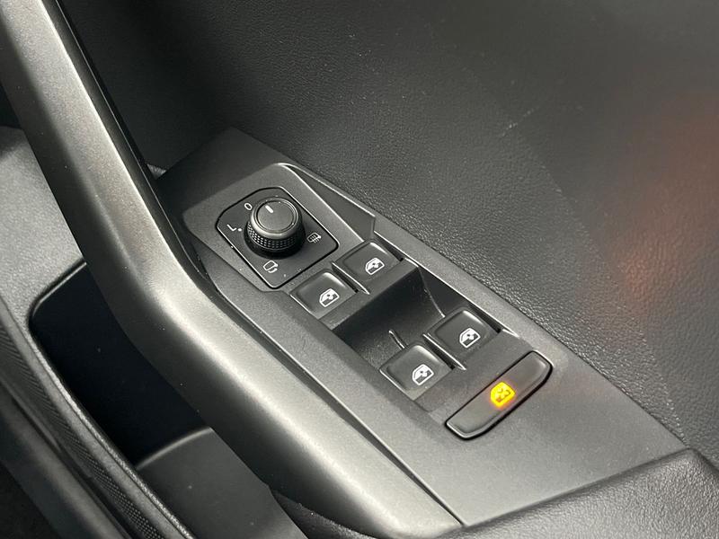 Used Volkswagen T-Cross 2022 for sale - 76244777: Photo 22