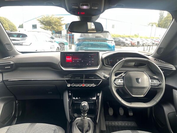 Used Peugeot 2008 2023 for sale - 76266153: Photo 11