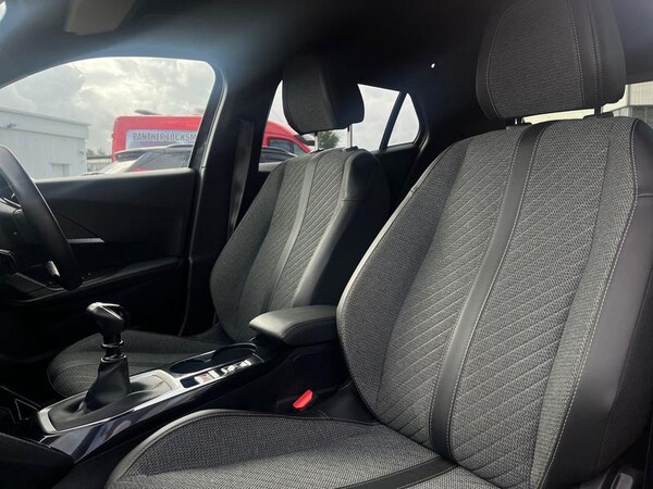 Used Peugeot 2008 2023 for sale - 76266153: Photo 16