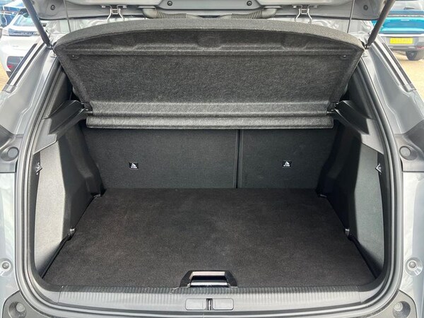 Used Peugeot 2008 2023 for sale - 76266153: Photo 18