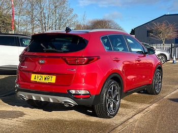 Used Kia Sportage 2021 for sale - 76703114: Photo