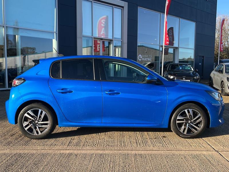 Used Peugeot 208 2021 for sale - 76782161: Photo 2