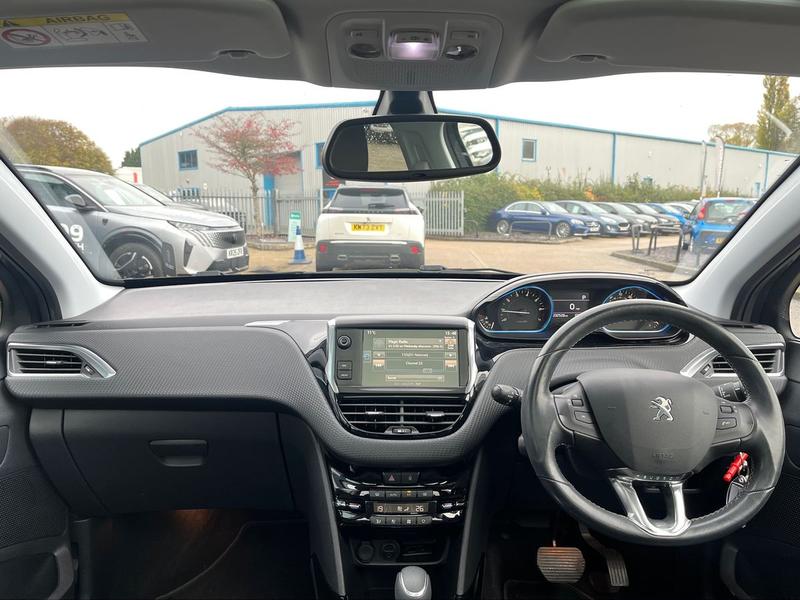 Used Peugeot 2008 2016 for sale - 76488604: Photo 11