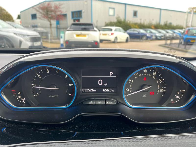 Used Peugeot 2008 2016 for sale - 76488604: Photo 14