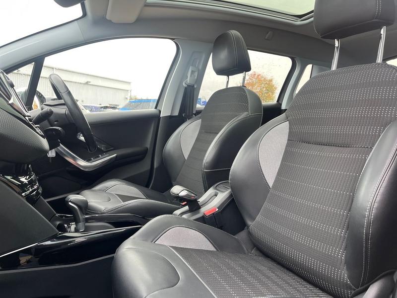 Used Peugeot 2008 2016 for sale - 76488604: Photo 16