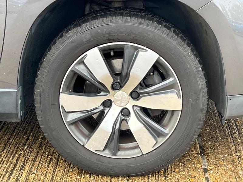 Used Peugeot 2008 2016 for sale - 76488604: Photo 9