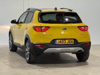 Used Kia Stonic 2019 for sale - 78535890: Photo