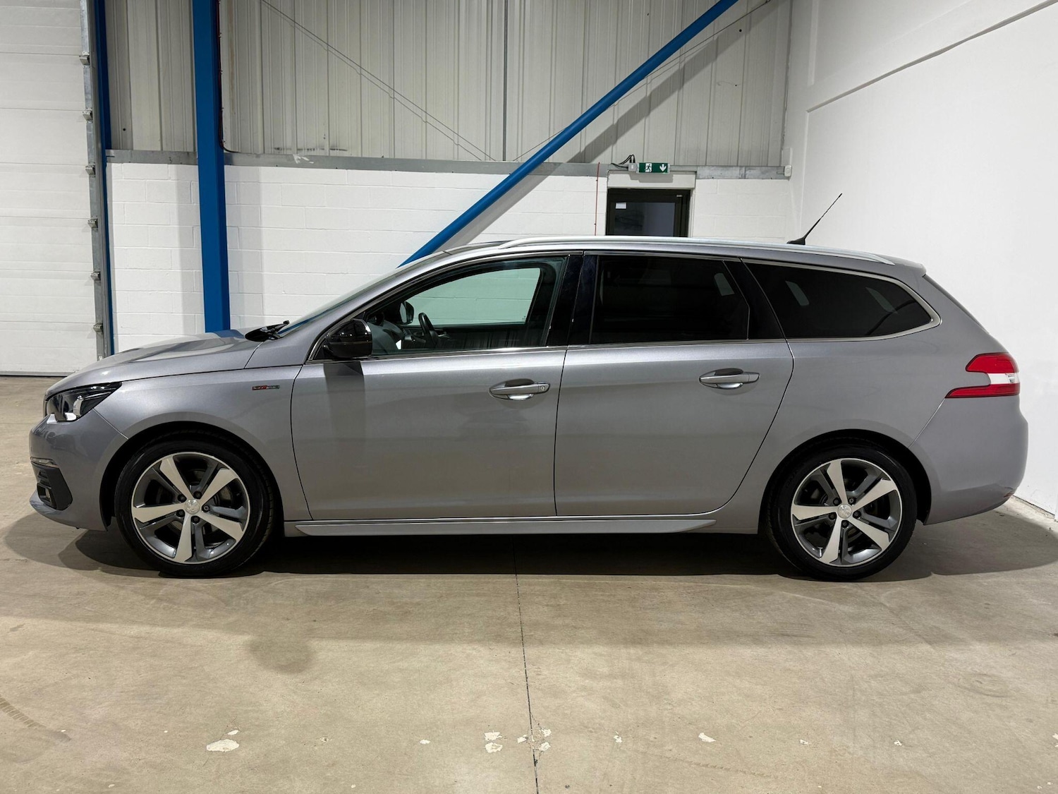 Used Peugeot 308 2020 for sale - 78116081: Photo 7