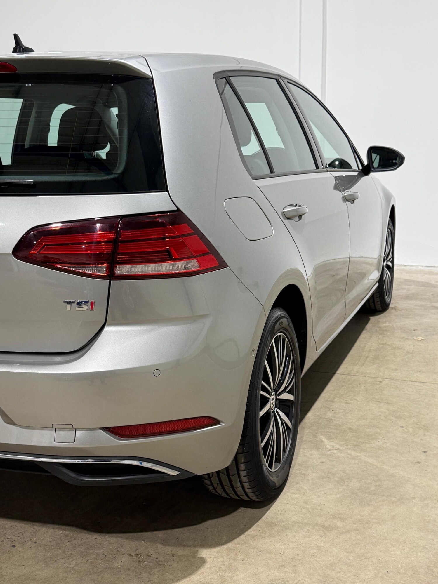 Used Volkswagen Golf for sale - 78018826: Photo 20