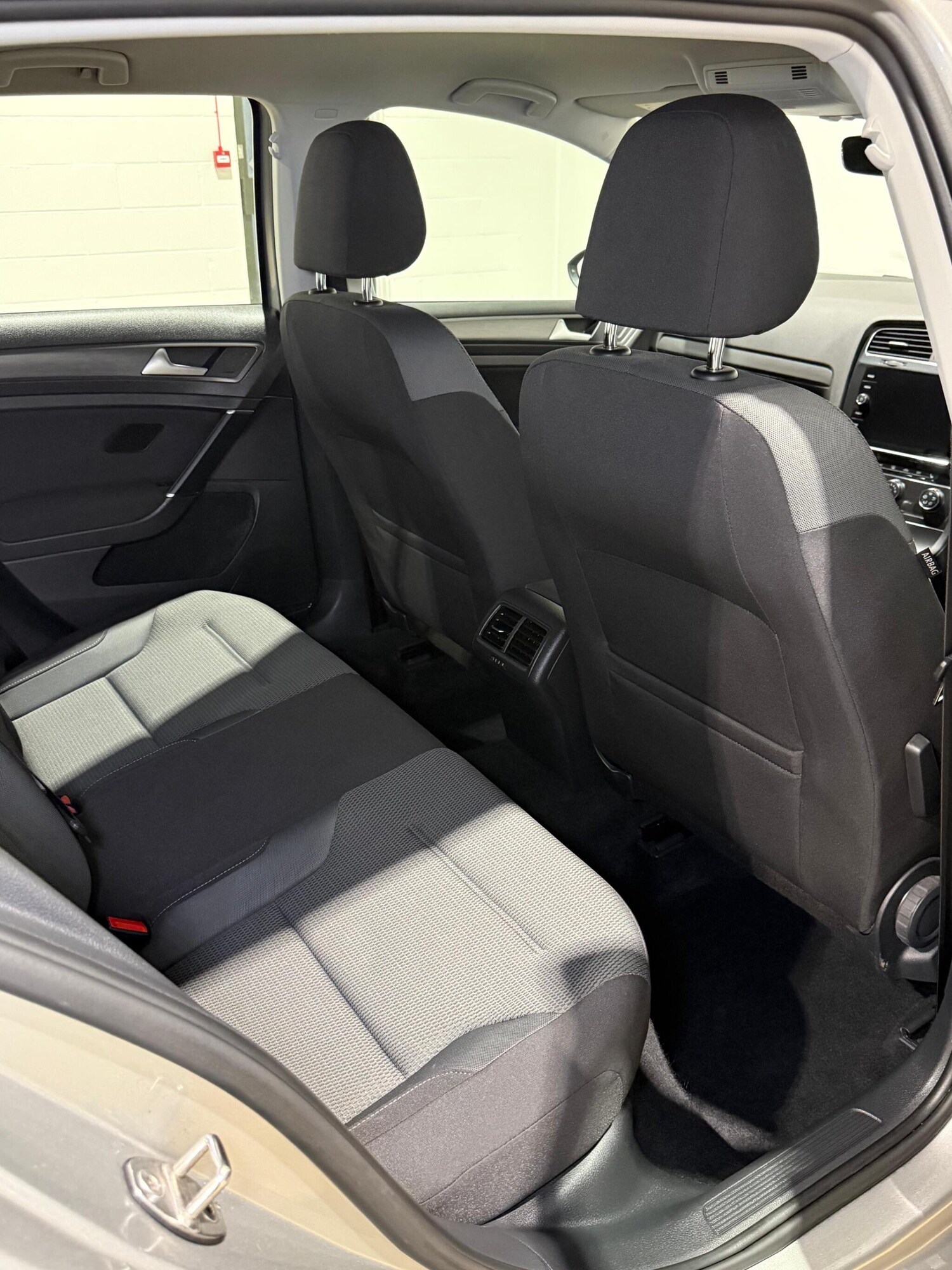 Used Volkswagen Golf for sale - 78018826: Photo 30