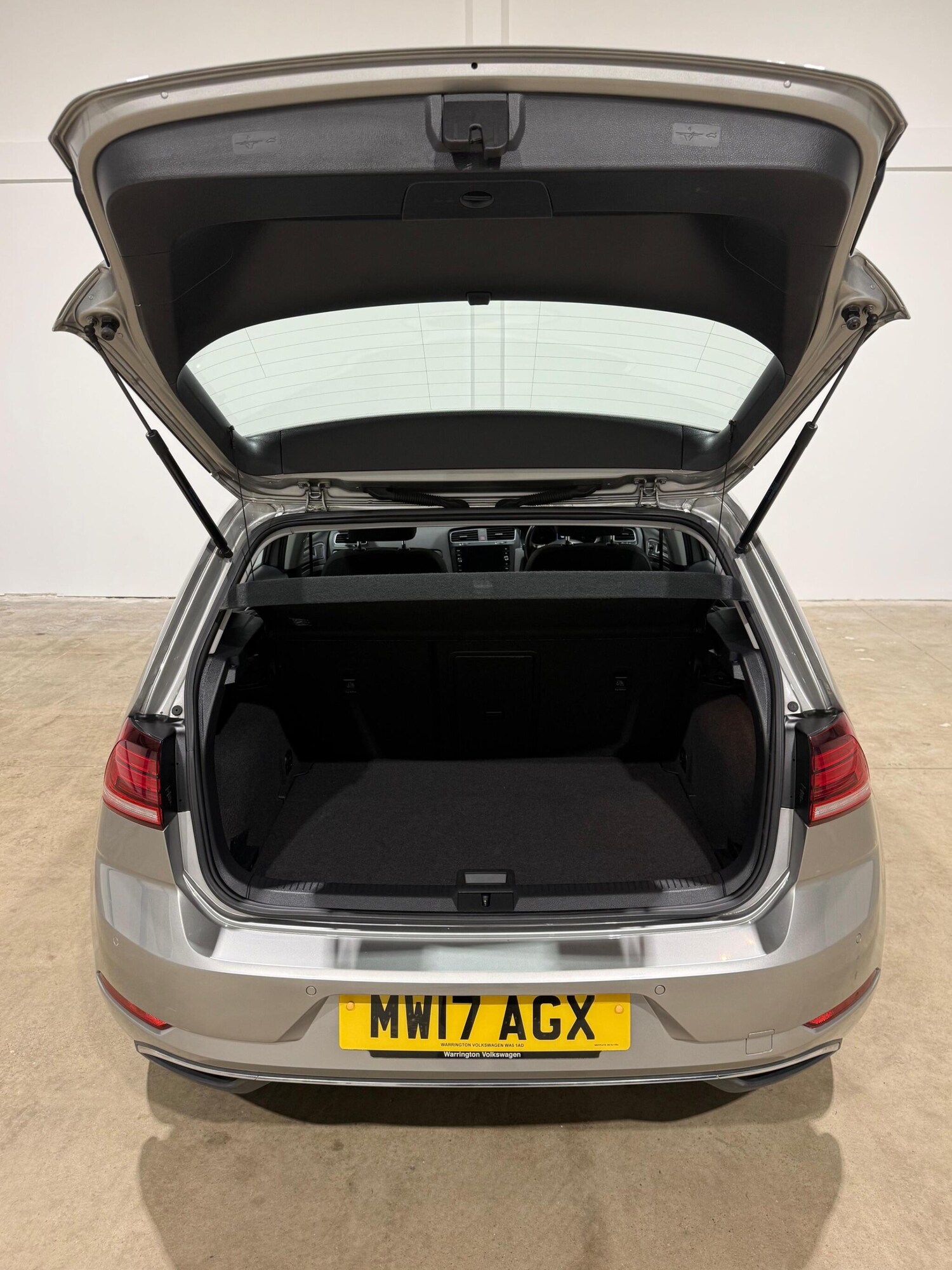 Used Volkswagen Golf for sale - 78018826: Photo 32