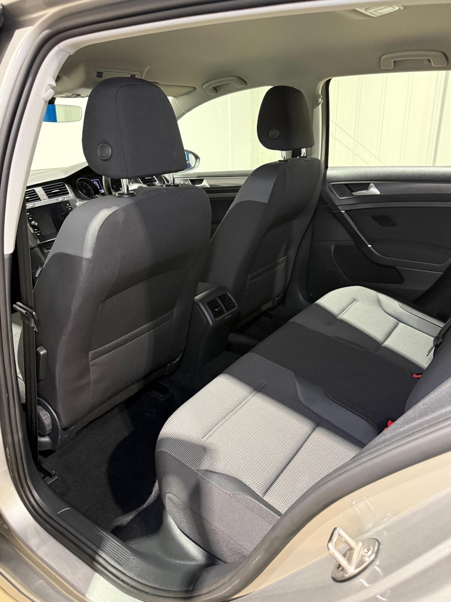 Used Volkswagen Golf for sale - 78018826: Photo 34