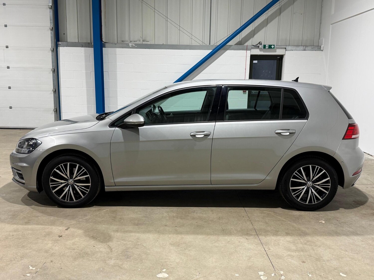 Used Volkswagen Golf for sale - 78018826: Photo 7