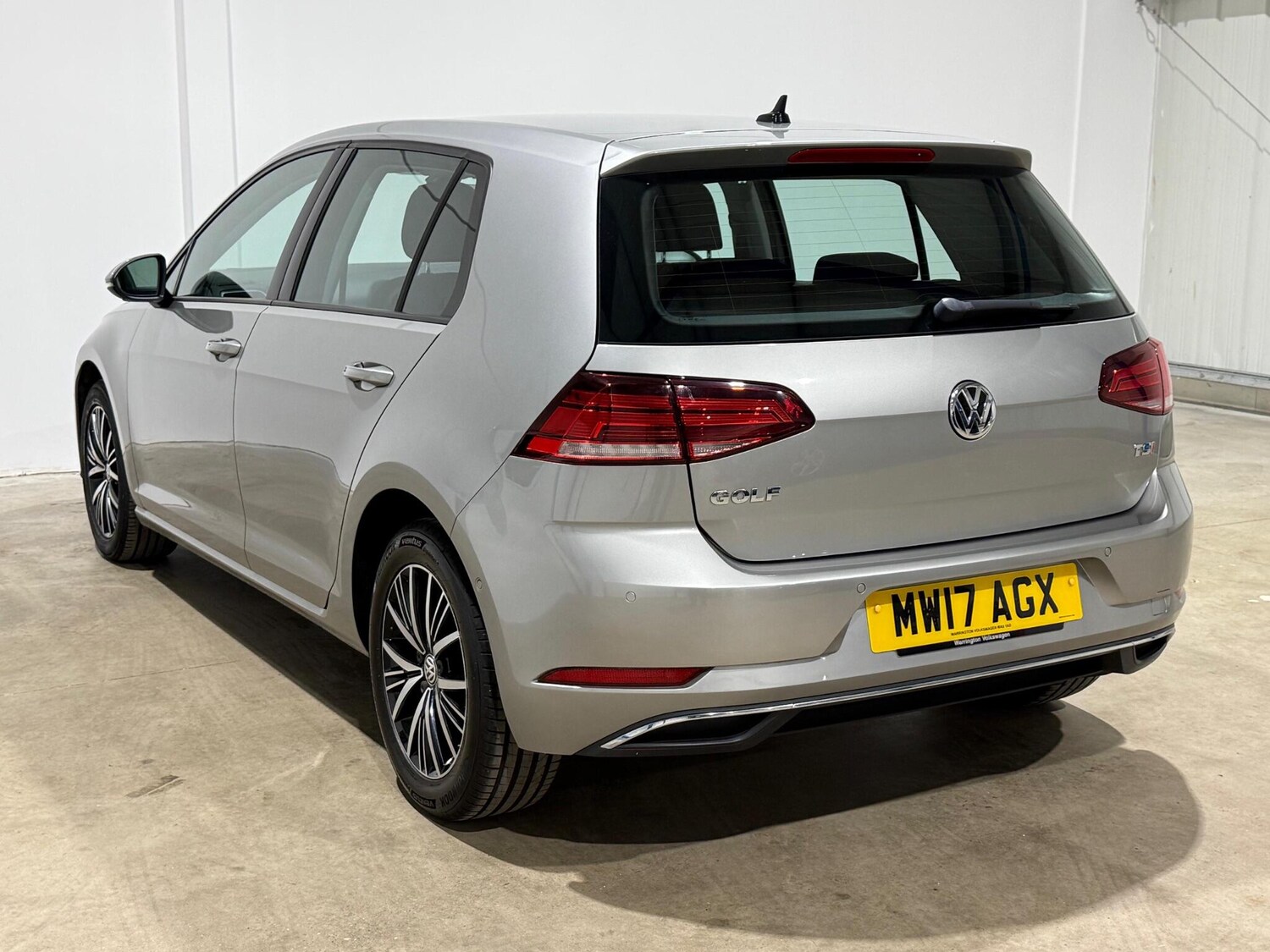 Used Volkswagen Golf for sale - 78018826: Photo 9