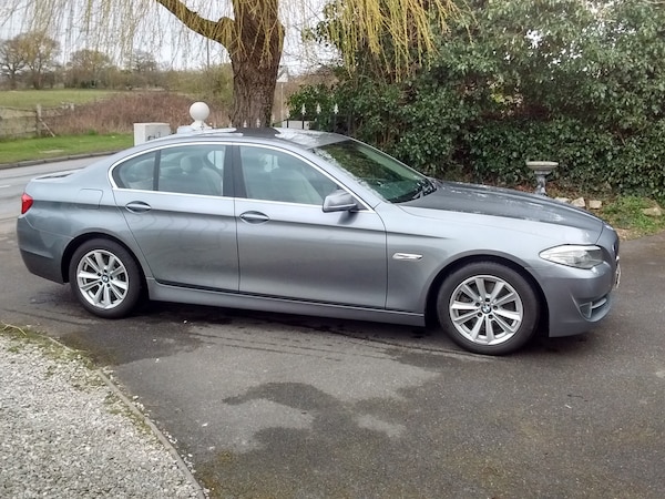 Used BMW 5 Series 2011 for sale - 75662020: Photo 2
